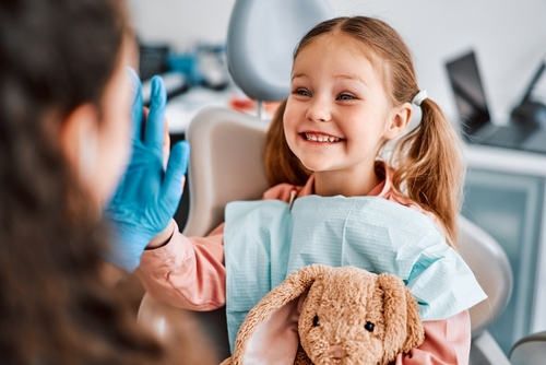 Patient consultation at Mitcham Central Dental – dental clinic near Whitehorse Road